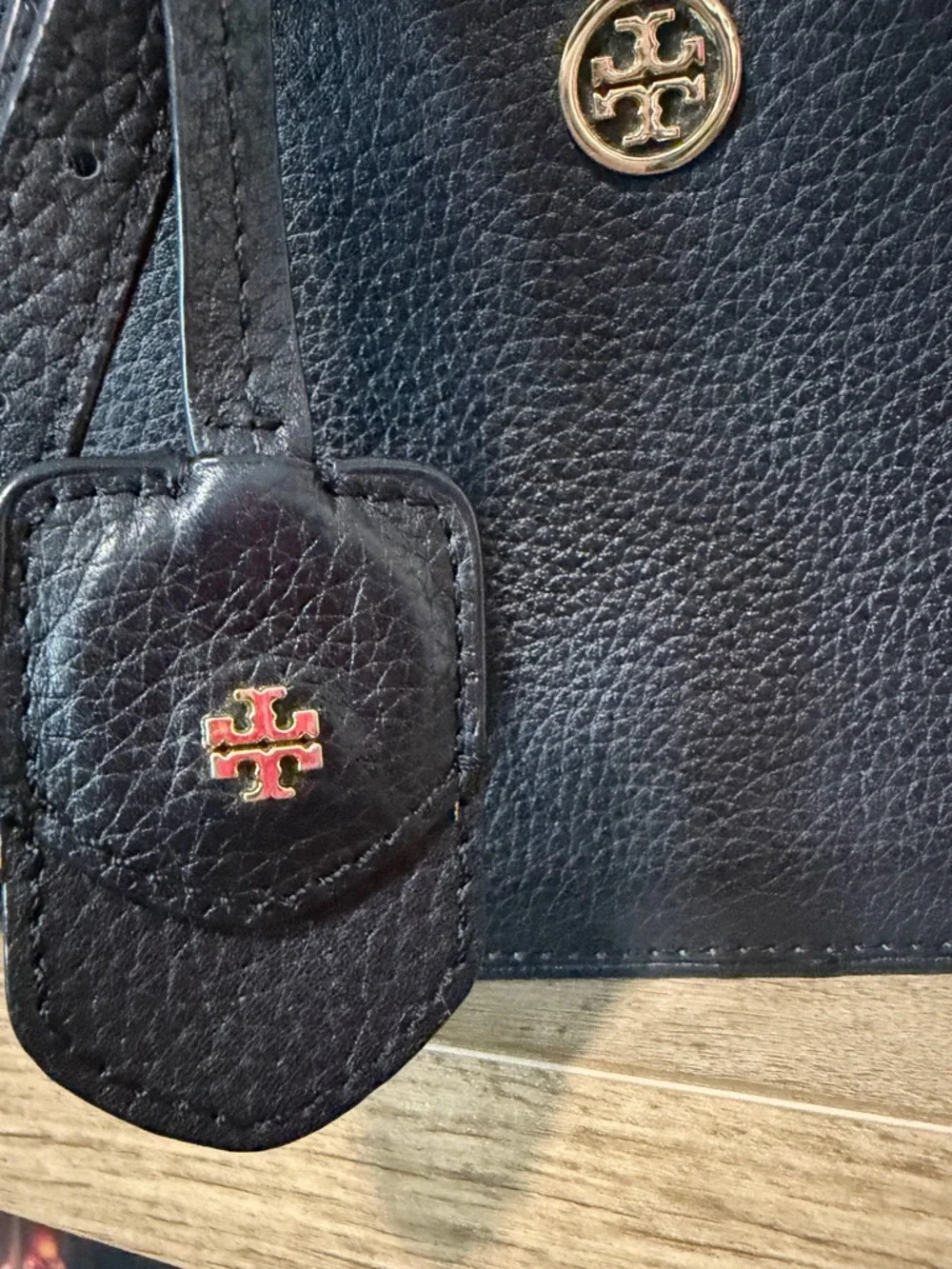 Tory‎ Burch Robinson Double Zip Crossbody Bag EUC